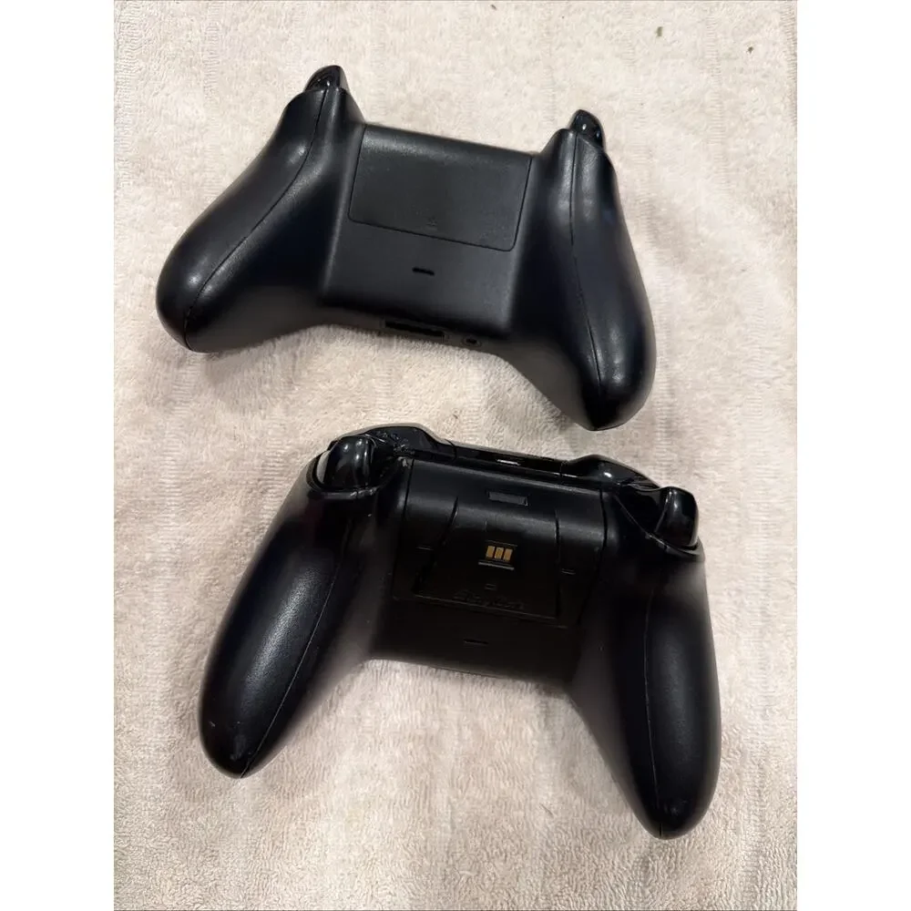 Lot 2 Genuine OEM Microsoft Wireless Controller for Xbox Series